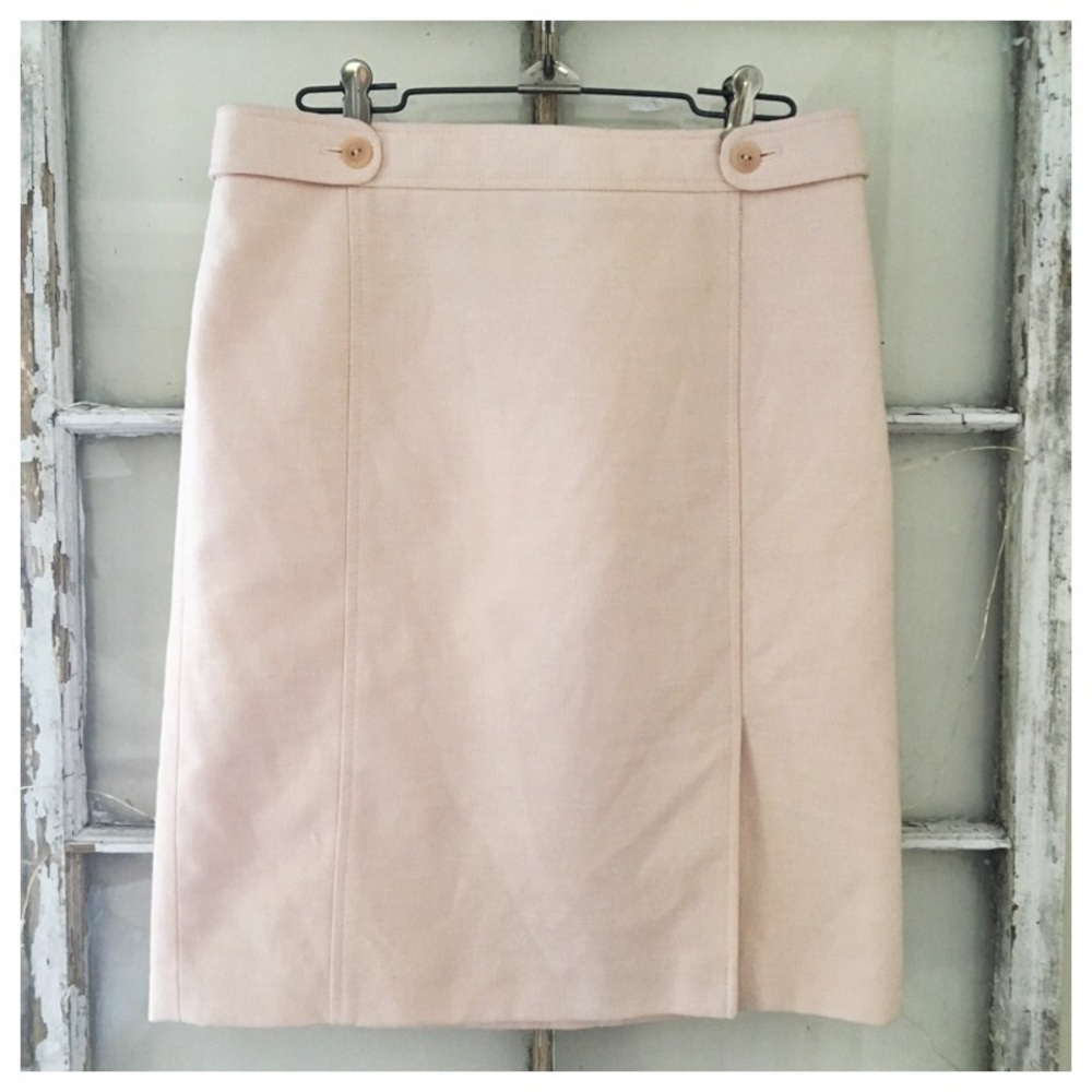 L O F T Pretty Peach Skirt, Size 8